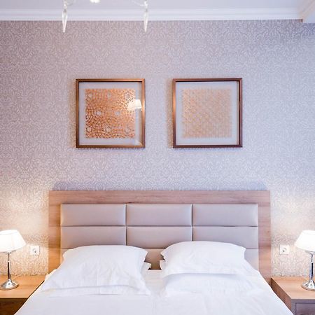 Oasis Residence 比什凯克 外观 照片